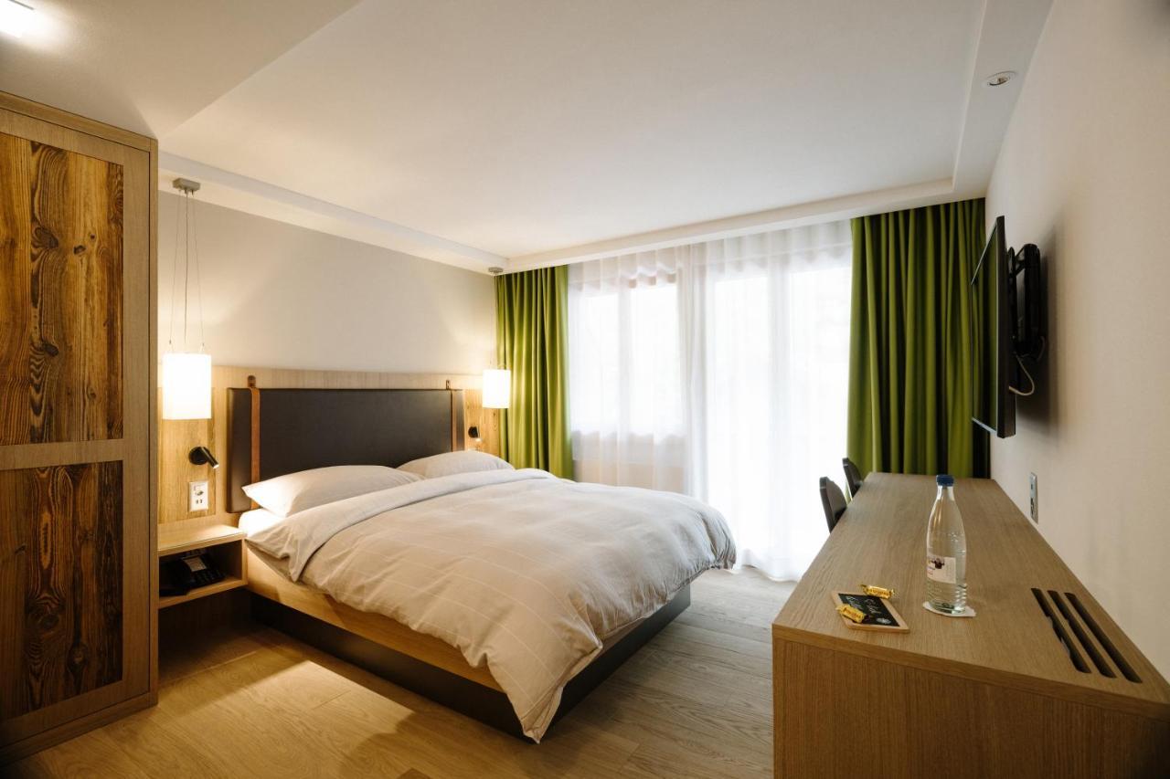 Adler Adelboden Hotel Exterior foto