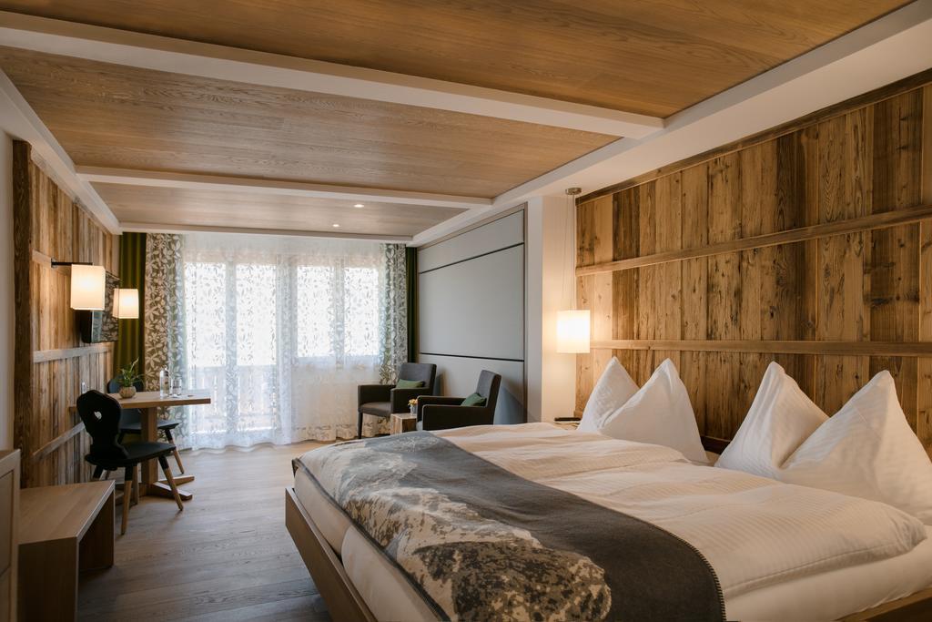 Adler Adelboden Hotel Exterior foto